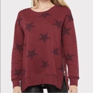 SUNDRY Red Star Print Sweatshirt Side Zip Pullover